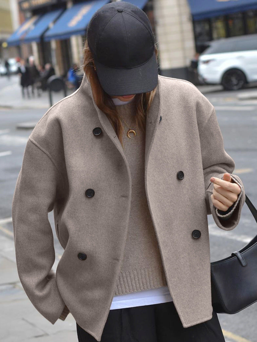 MAURELLE – Vintage wełniany płaszcz z dekoltem w kształcie V