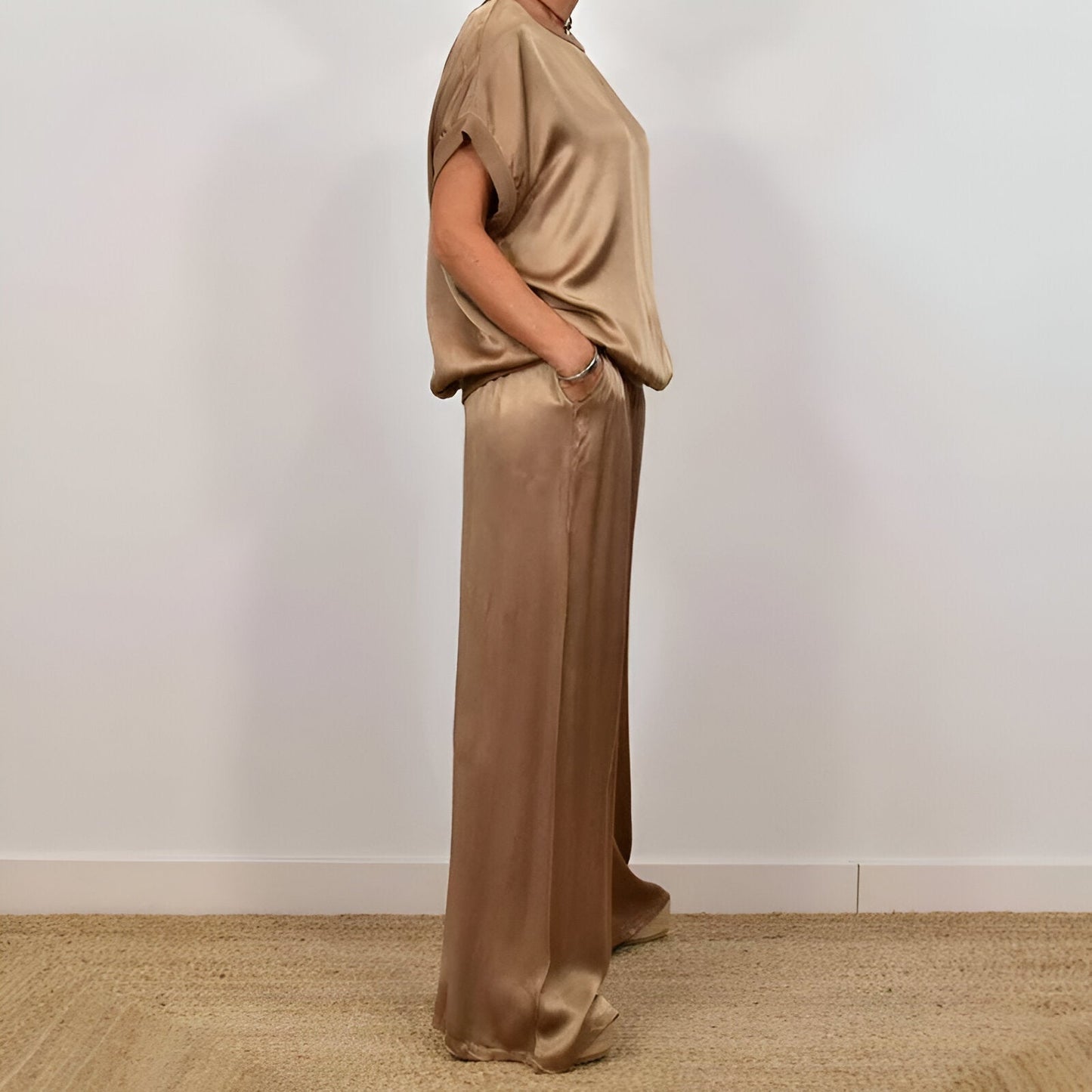 Rozalind – Elegancki i zwiewny komplet dla kobiet